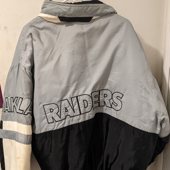 VTG Starter full-zip Oakland Raiders puff coat - Picture 5 of 8
